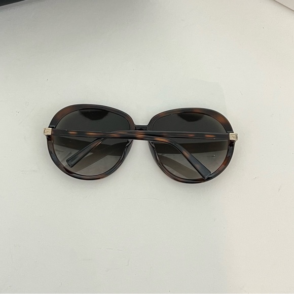 Givenchy 61mm Gradient Round Sunglasses In Dark Havana & Brown Gradient -Reemoly - Picture 4 of 16